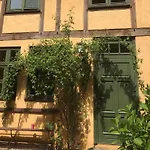 Altstadthaus Kuelpstrasse 11 * 施特拉尔松德