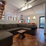 Altstadthaus Kuelpstrasse 11 * 施特拉尔松德