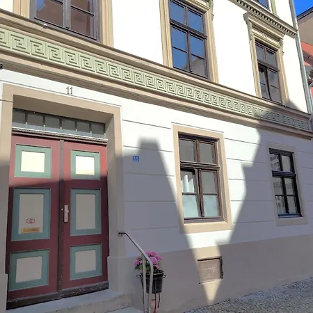 Altstadthaus Kuelpstrasse 11 * 施特拉尔松德